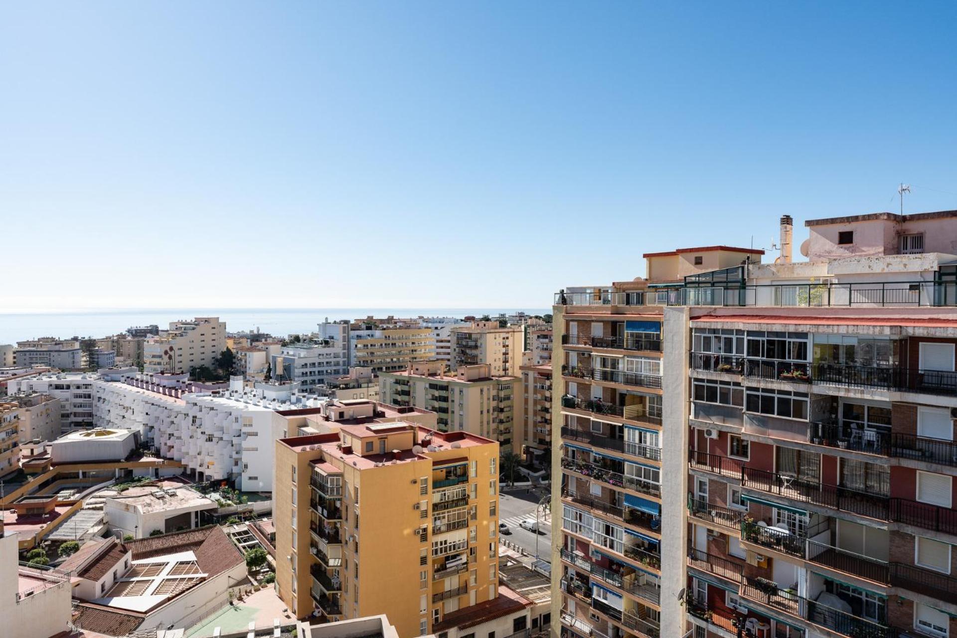 Malagasuite Coast & Mountain Horizon Torremolinos Exterior photo